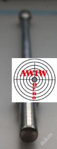 píst