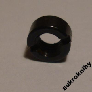 matice svorníku poutkového